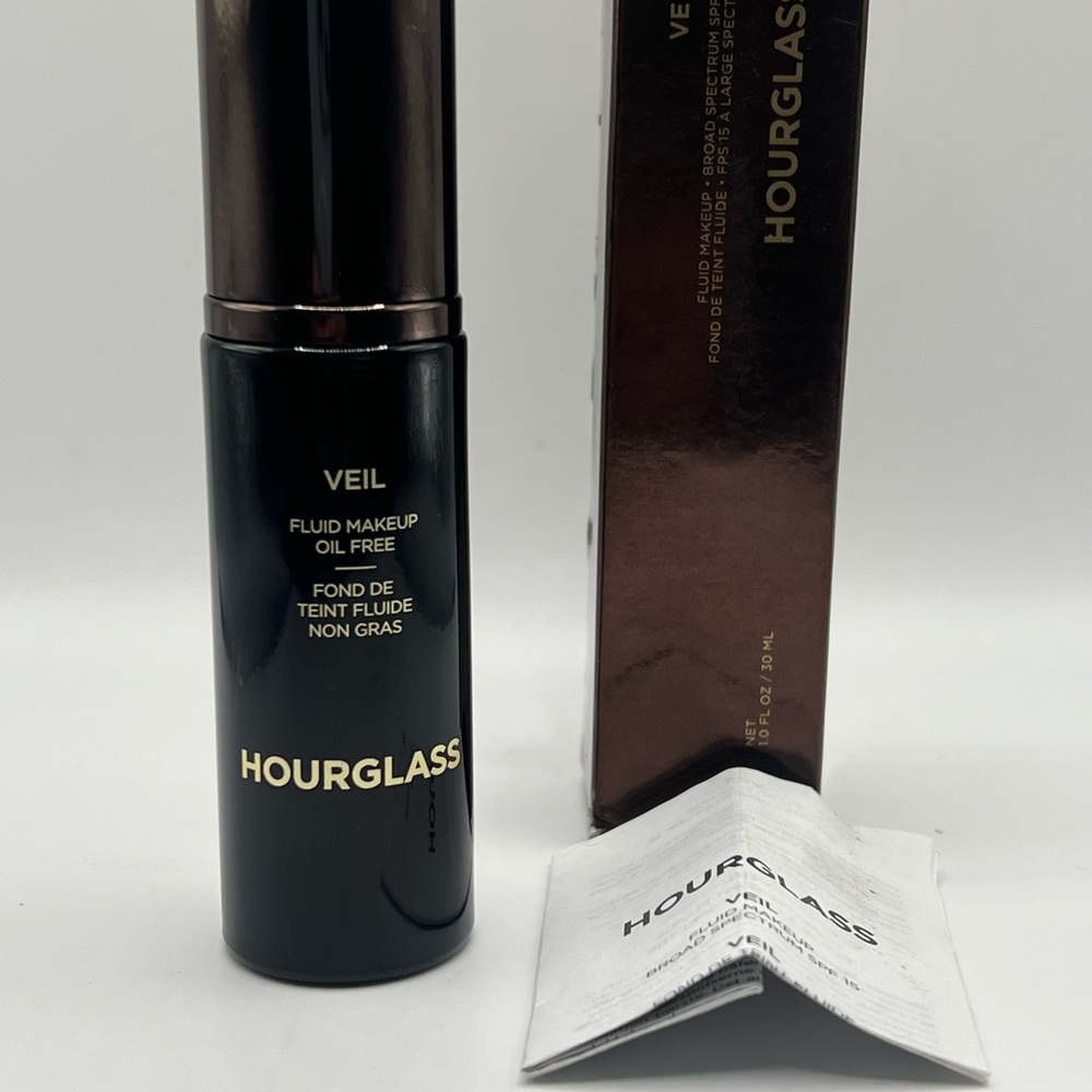 Hourglass veil fluid makeup oil free SPF 15 walnut N8